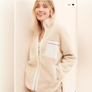 Varley Marney Oversized Fuzzy Jacket in Neutral, size L
